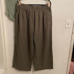 Melrose and Market Olive Drawstring Waist Pants